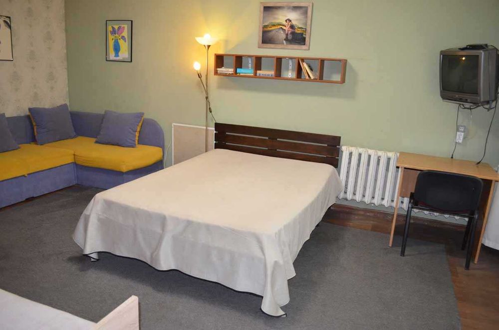 Квартира посуточно почасово Киев Соломенский район метро Шулявская