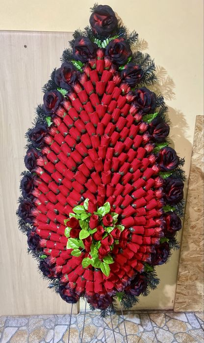 Ритуальні вінки штучні Київ Доставка в день замовлення