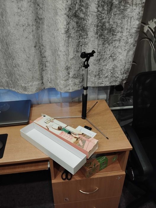 Продам новую селфи палку за 299 грн