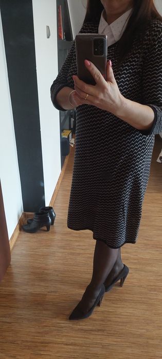 Sukienka dzianinowa 42