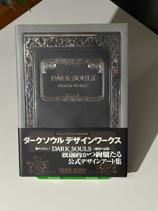 Артбук Dark Souls: Design Works