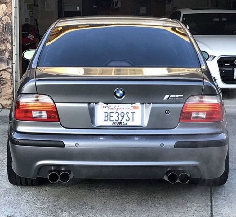 Кришка багажника, ляда, кляпа BMW E39 USA