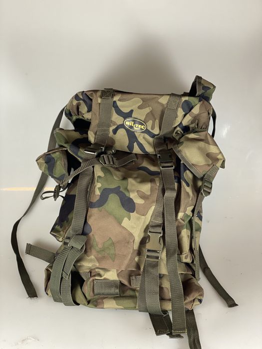 Mochila militar grande