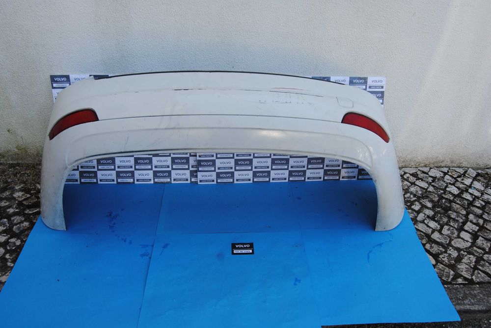 Parachoques traseiro Volvo V50  2008>