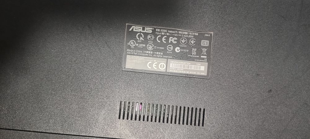 Ноутбук Asus x550c