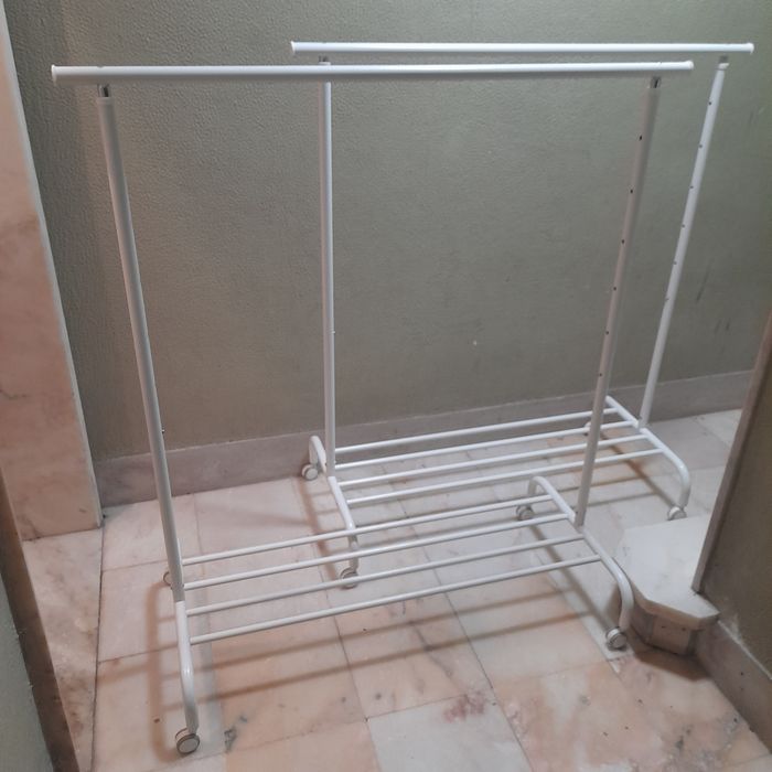 Charrion suporte roupas confecção