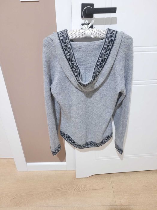 Sweter wełniany r. 36/38