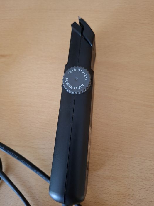 Máquina para aparar cabelo.e barba