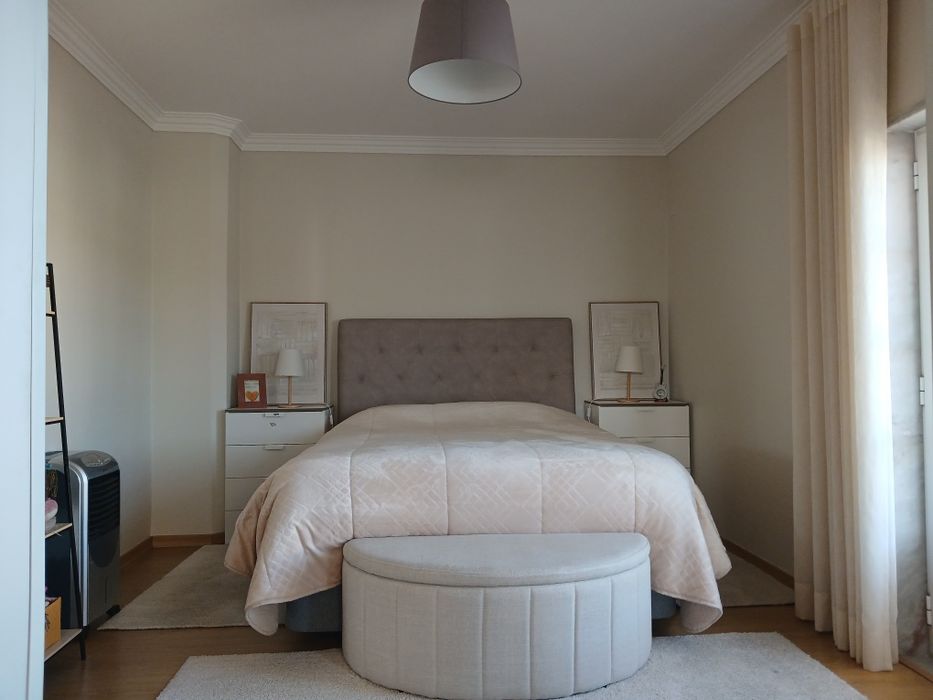 Vende-se Moradia Lourel