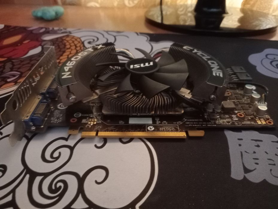 відеокарта gtx n460