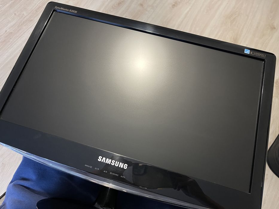Monitor Samsung B2030 20" LED 1920x1080 D-SUB DVI