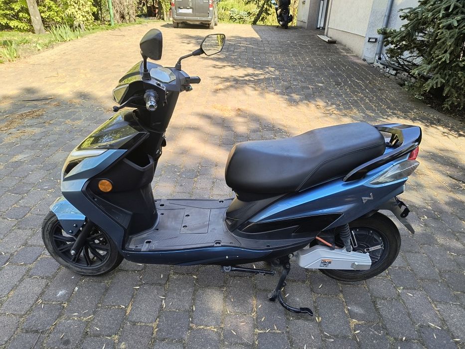 Skuter elektryczny LVNENG.
