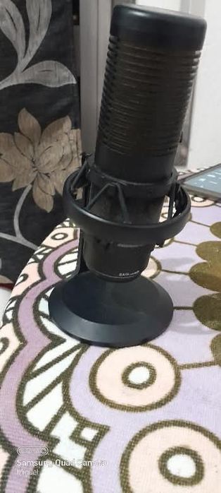 Microfone com led , só precisa de adaptador