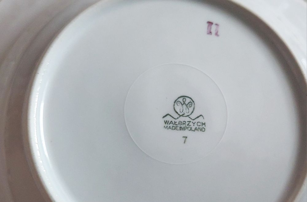 2 głębokie talerze Wałbrzych PRL