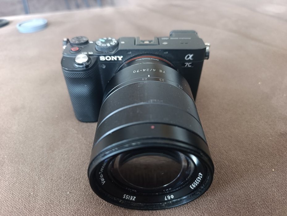 Обєктив zeiss 24-70 для sony fe