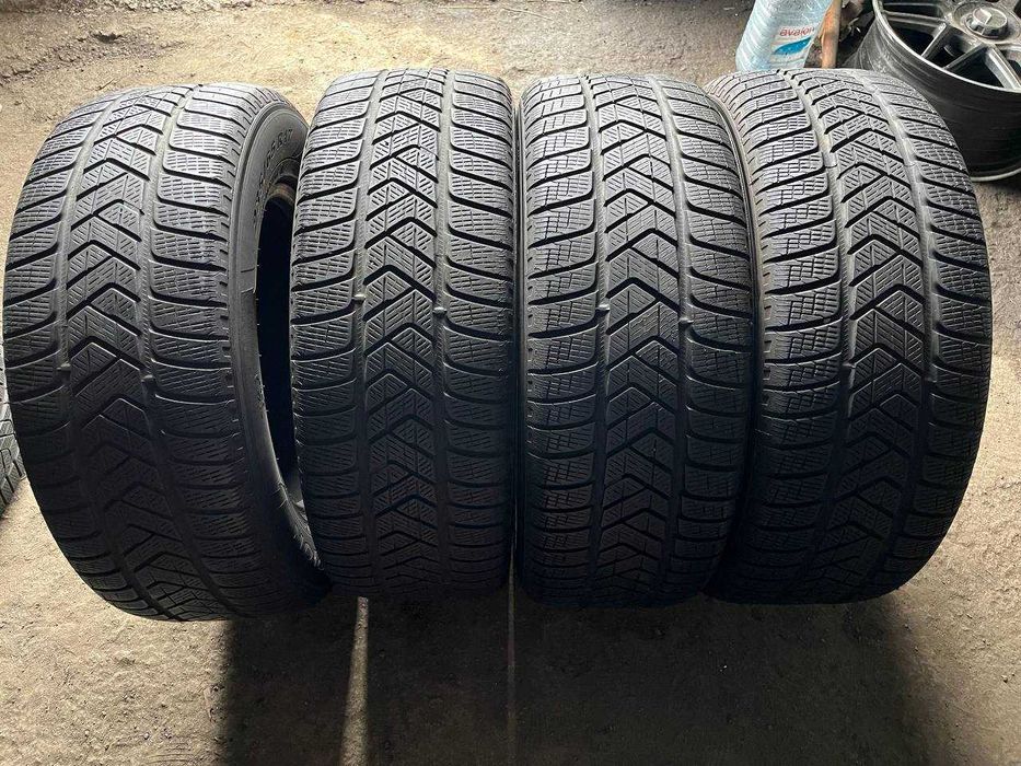 Шини зима 235/65/R17 Pirelli Winter Sottozero 3