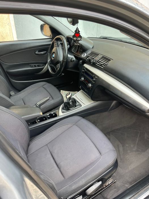 BMW 118D 2010 impecável