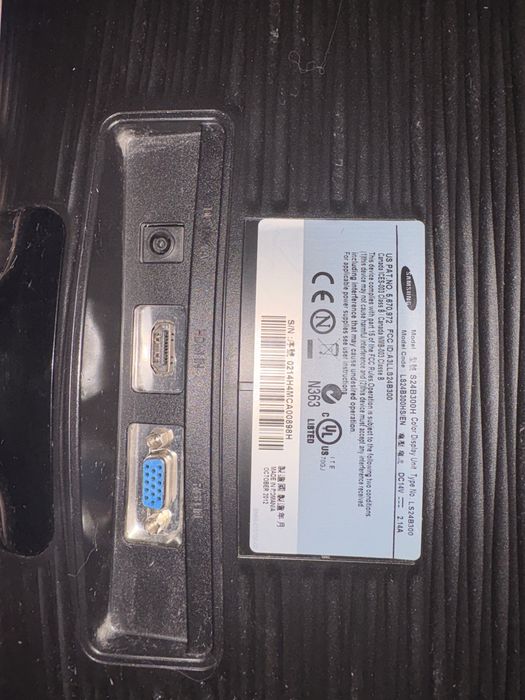 Monitor samsung 24cale + uchwyt
