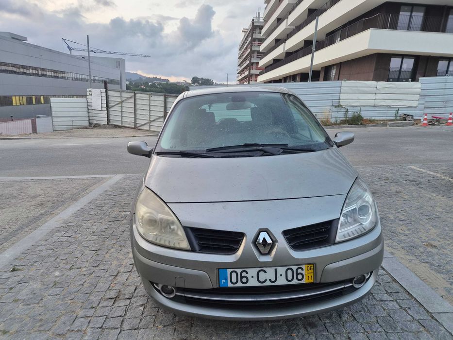 Carro - Renault Senic 2.0 150cv 2006