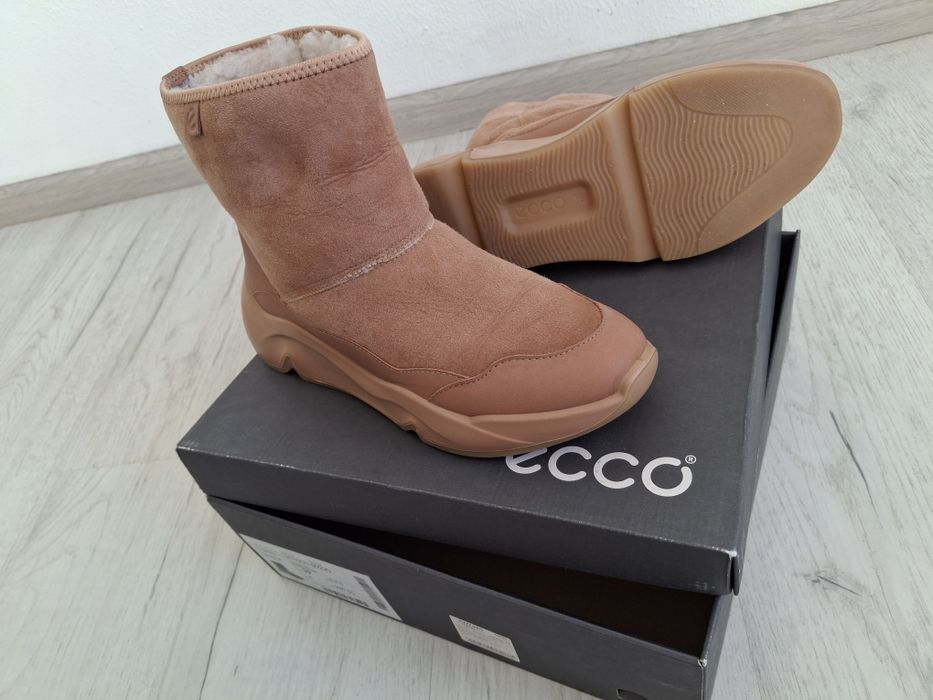 Зимові натуральні черевики ECCO CHUNKY