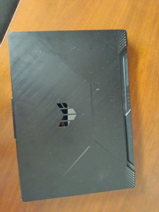 Portátil Gaming ASUS TUF F15