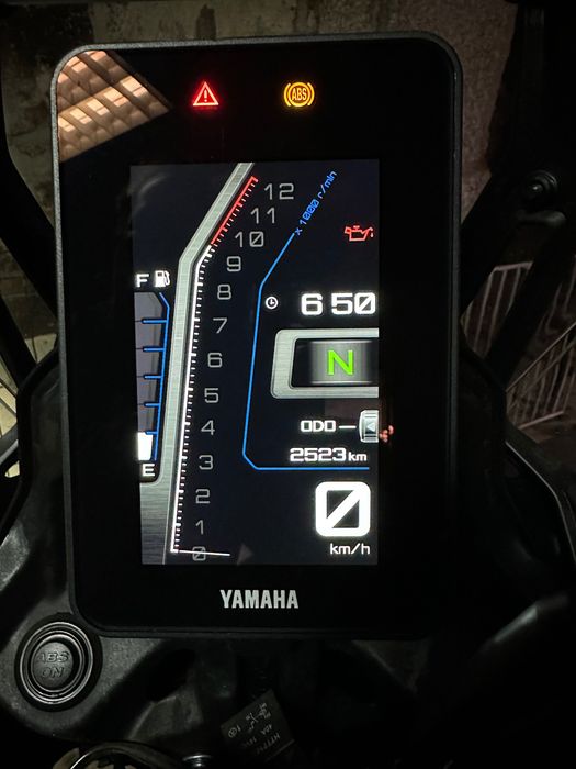 YAMAHA TENERE 700  como nova