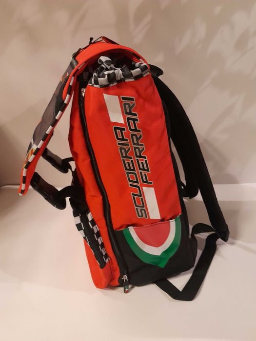 NOWY Plecak rozszerzany Ferrari Shell