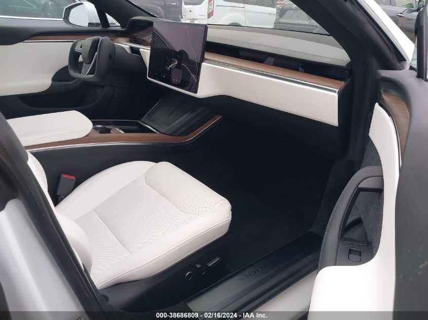 2022 TESLA MODEL S авто із мінімальними пошкодження Тесла