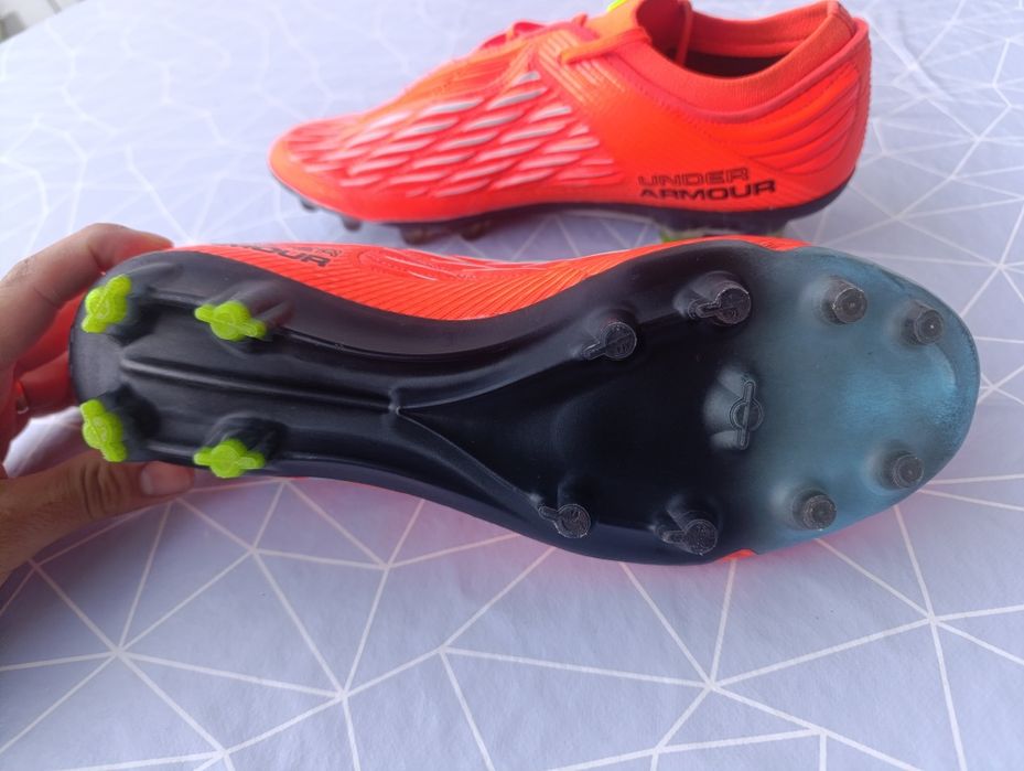 Chuteiras Under Armour Magnetico Elite 4 FG