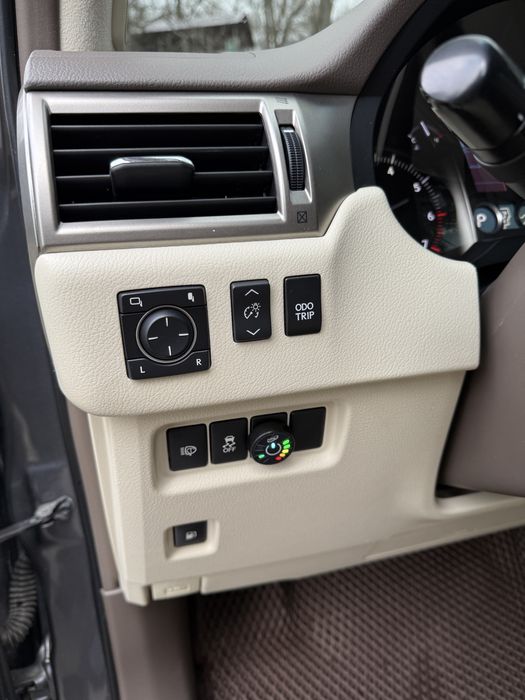 Продаж Lexus GX 460