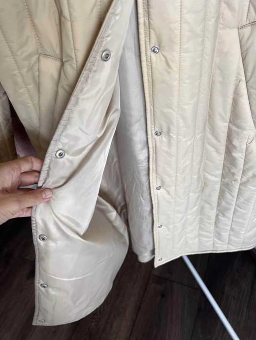 Бежева куртка стьобане пальто Vero Moda