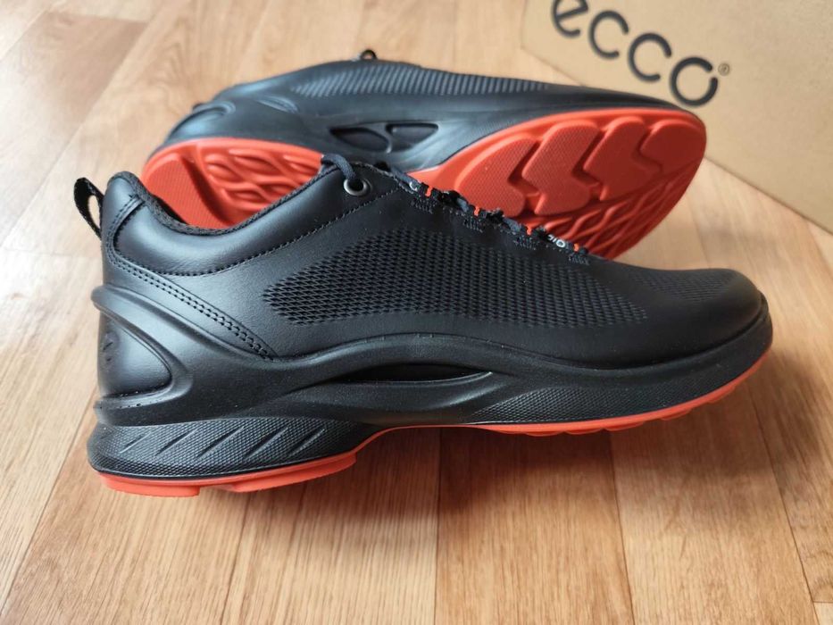 Кросівки ECCO Biom Fjuel Модель 83763401001