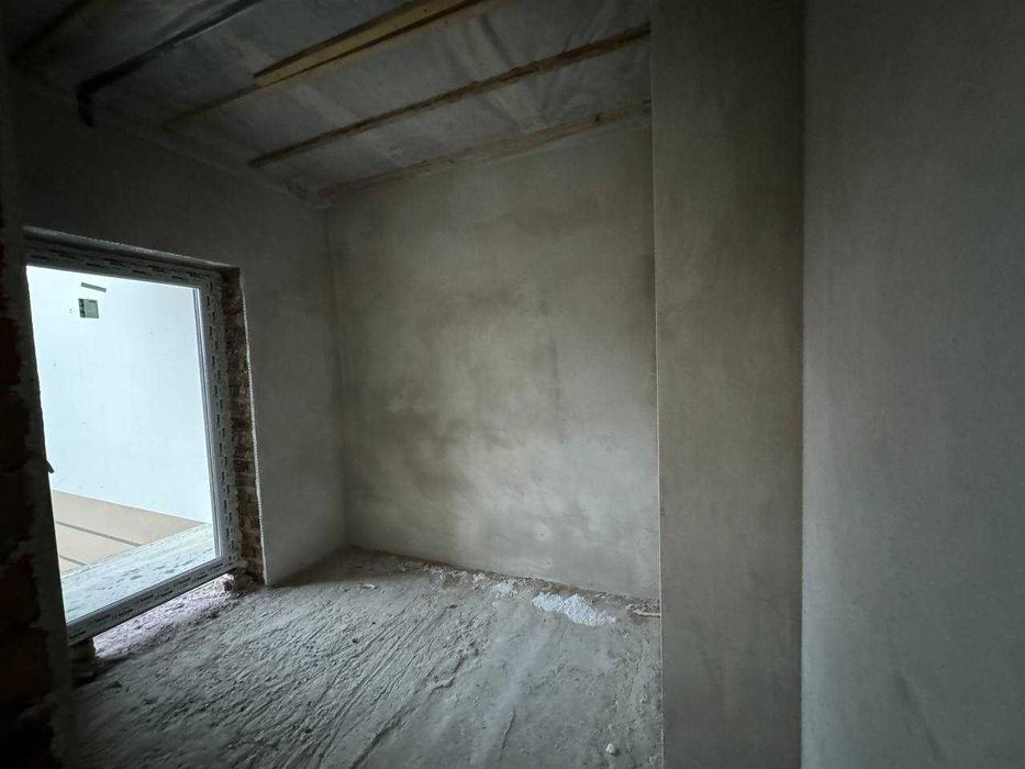 Продам Готовий Таунхаус 125 м2 з гаражем та комунікаціями в Крихівцях!