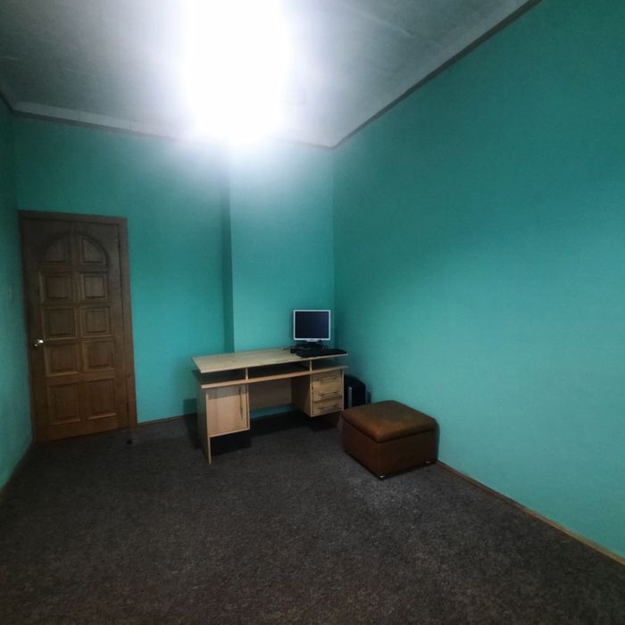 Здам двухрівневу 4к квартиру центр вул Привокзальна