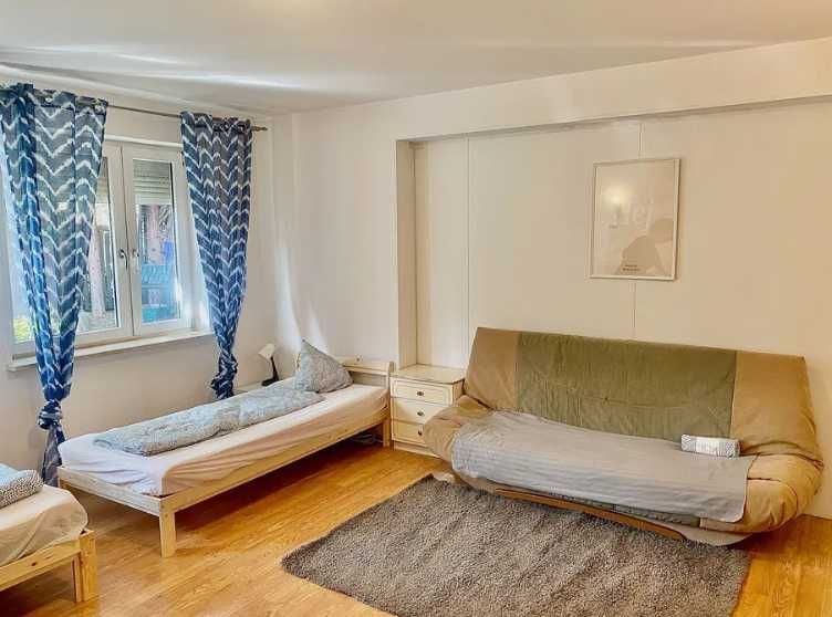 100грн сутки и 400грн неделя Киевский Хостел М Харьковская Позняки