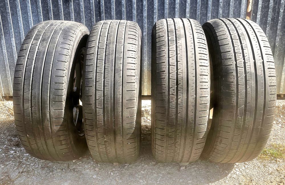 Pneus e jantes 215/65R16