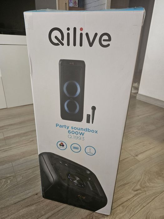 Głośnik bezprzewodowy bluetooth karaoke mikrofon pilot