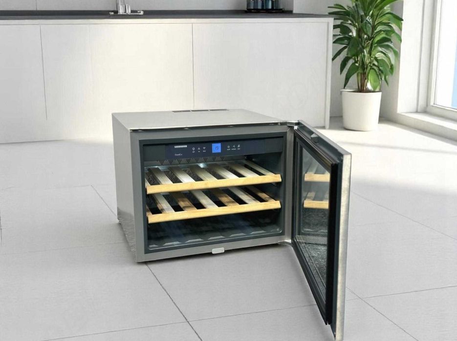 Винный холодильник LIEBHERR WKEes 553 для вина 45см