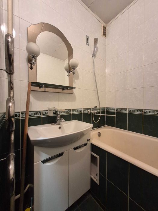 Продажа 3-х кім квартири вул. Рональда Рейгана, 9