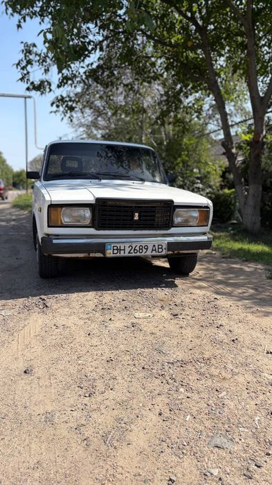 продам ВАЗ 2107 хароший торг