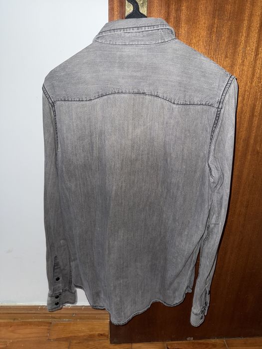Camisas Zara e Pull & Bear