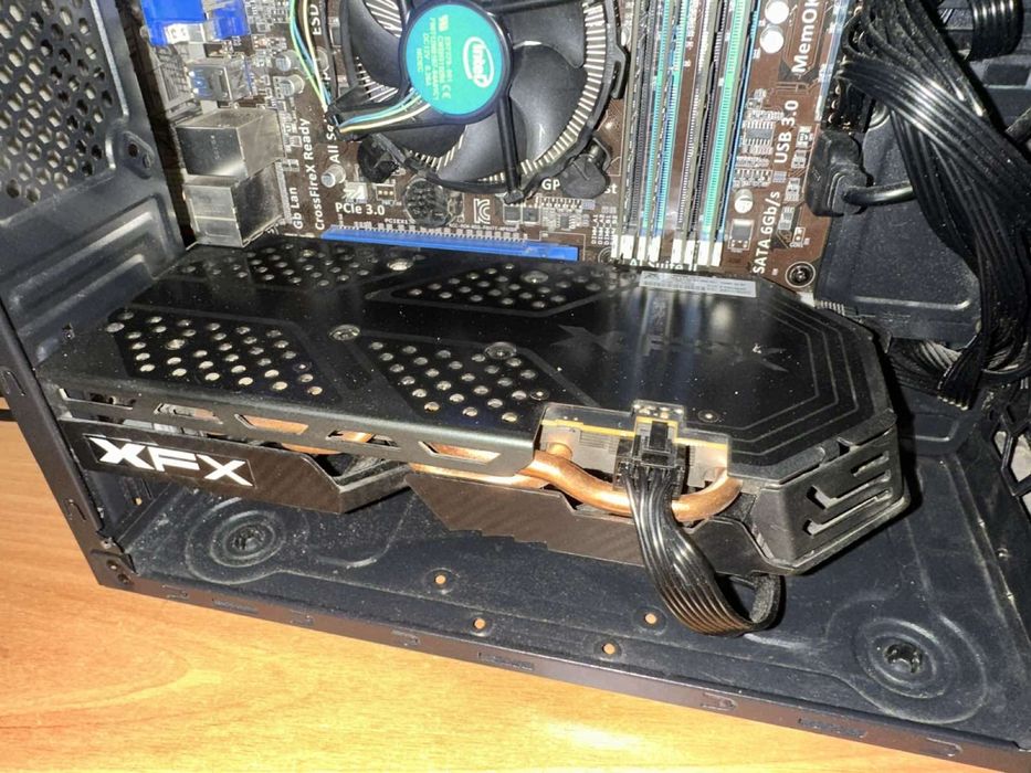 Системний блок ( компʼютер) ігровий