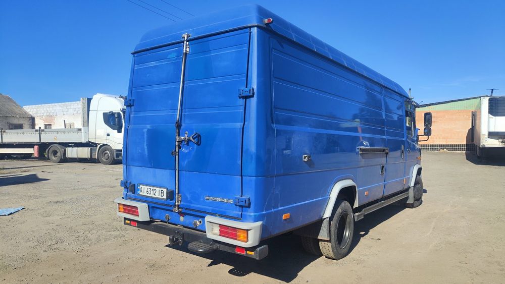Mercedes-Benz Vario 815D