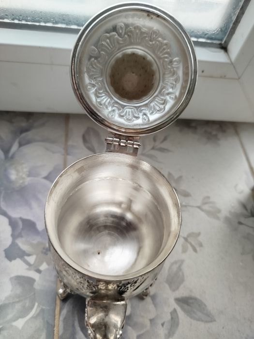 декоративный чайничек (железо, посеребрение)