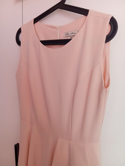 Śliczna sukienka Top moda 40 L