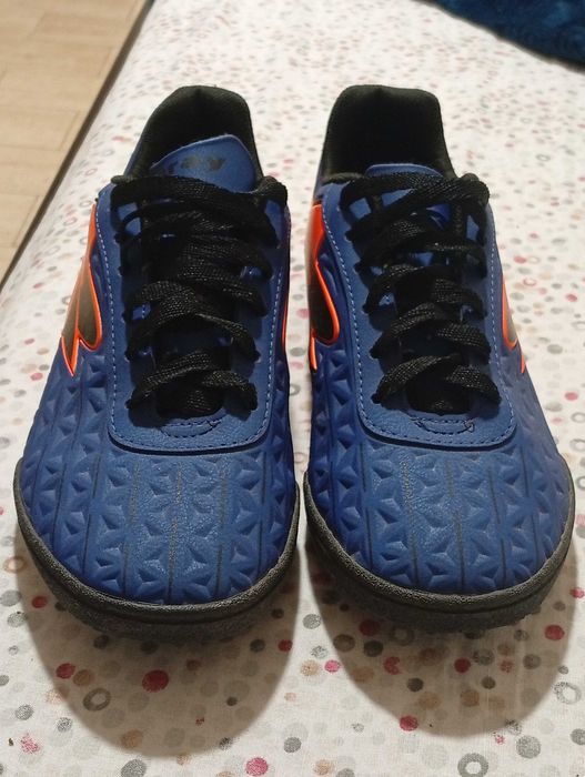 Chuteira society