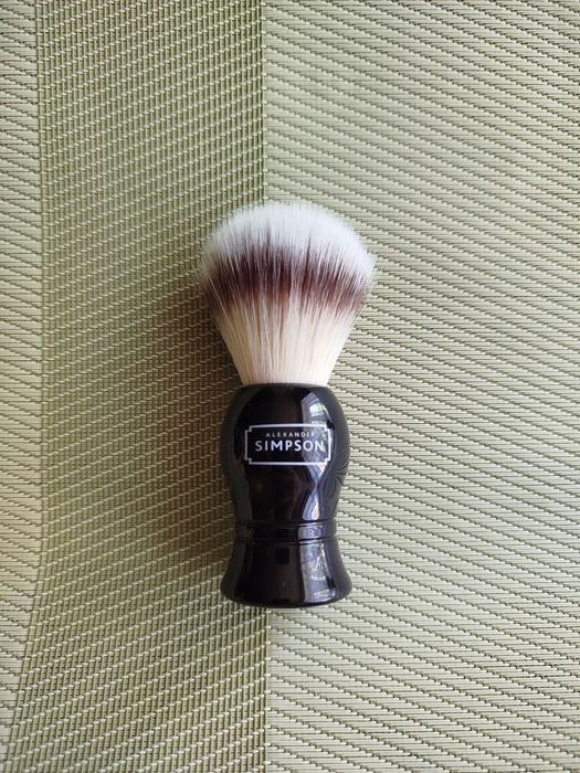 Помазок Muhle, Semogue Soc c5, Simpson, Yaqi барсук, кабан и Мыло Arko и Muhle