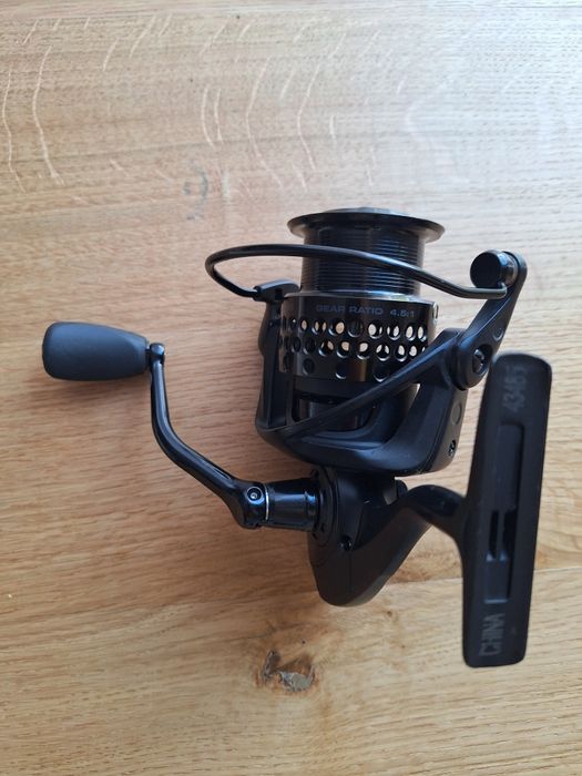 Okuma Kołowro Okuma Custom Black  CLX-55F