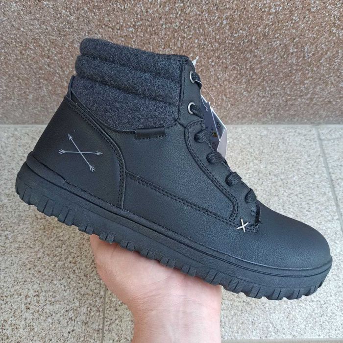 Чоловічі зимові черевики (р. 42)