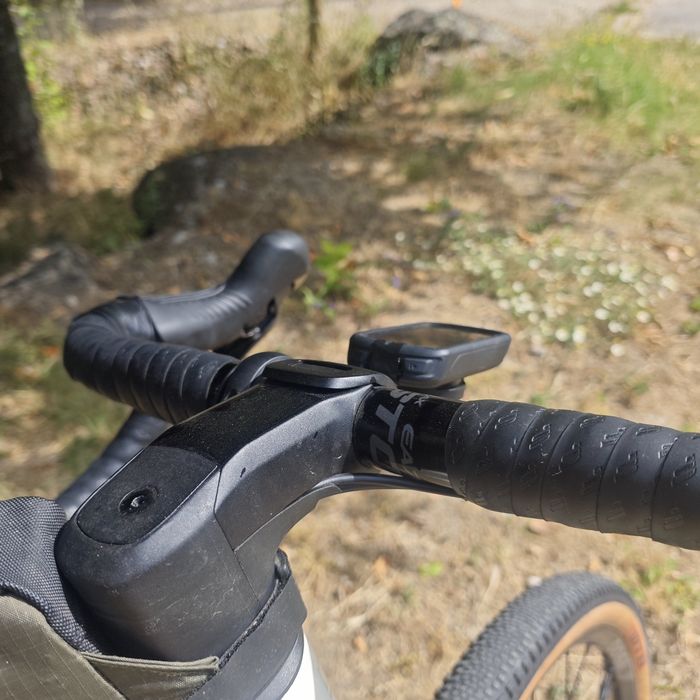 FOCUS ATLAS 8.8 Carbono